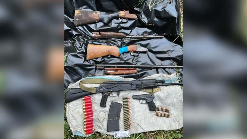 В Алматы обнаружили очередной тайник с арсеналом оружия