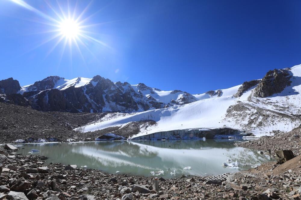В текущем году опорожнят 7 озер в горах Алматы для обеспечения селевой безопасности. Фото: ДЧС Алматы
