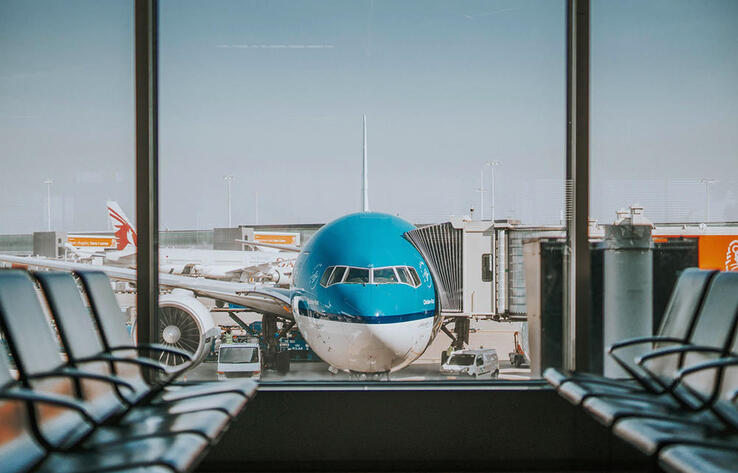 КГА проведет расследование по фактам задержек рейсов авиакомпаний Air Astana и FlyArystan