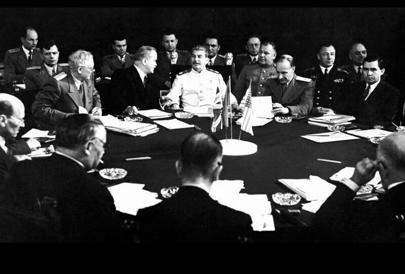 "75 лет эта система работает": как Потсдамская конференция повлияла на послевоенное мироустройство