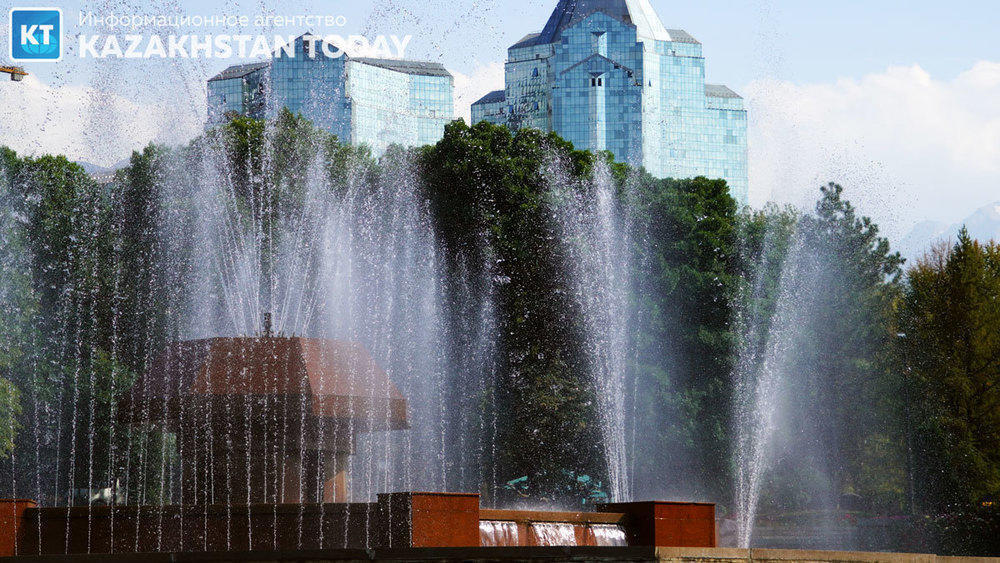 Штормовое предупреждение объявили в одиннадцати областях