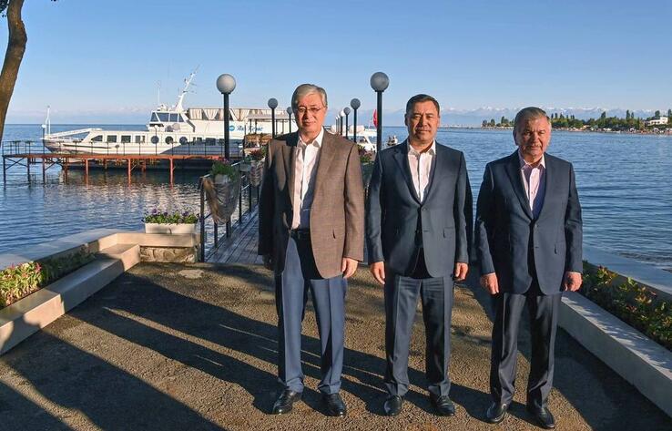 Состоялась неформальная встреча президентов Казахстана, Кыргызстана и Узбекистана
