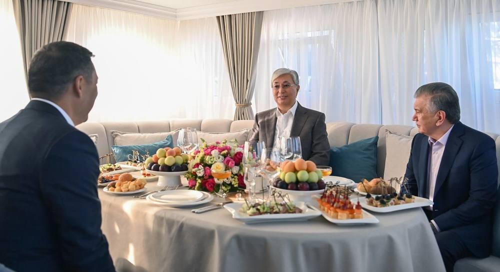 Состоялась неформальная встреча президентов Казахстана, Кыргызстана и Узбекистана. Фото: Telegram-канал БОРТ №1