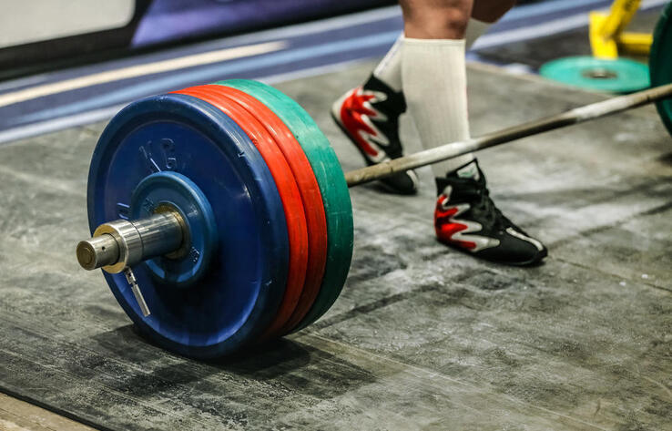 Kazakhstan earns 1st medal at Asian Youth&Junior Weightlifting Championships