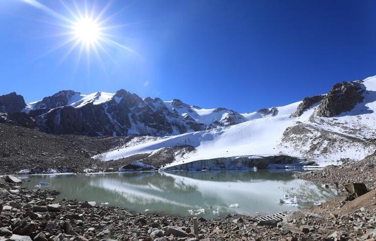 В горах Алматы сохраняется опасность прорыва ледниковых озер