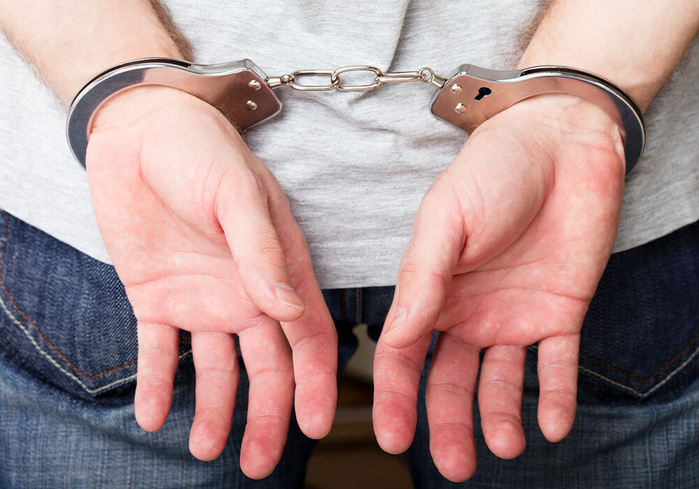 В Караганде задержан подозреваемый, пытавшийся изнасиловать 13-летнюю девочку