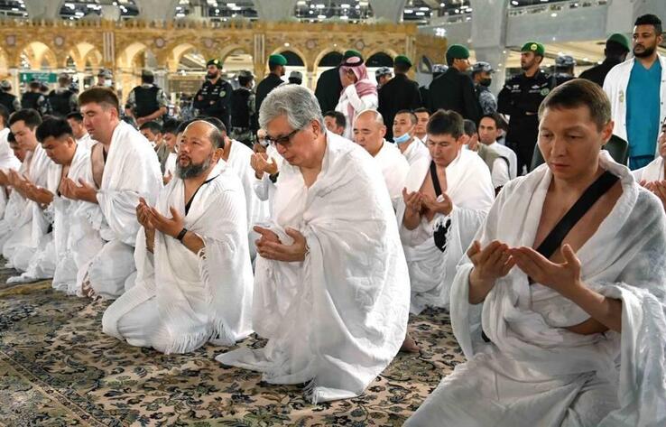 Тоқаев Меккеде кіші қажылық жасады