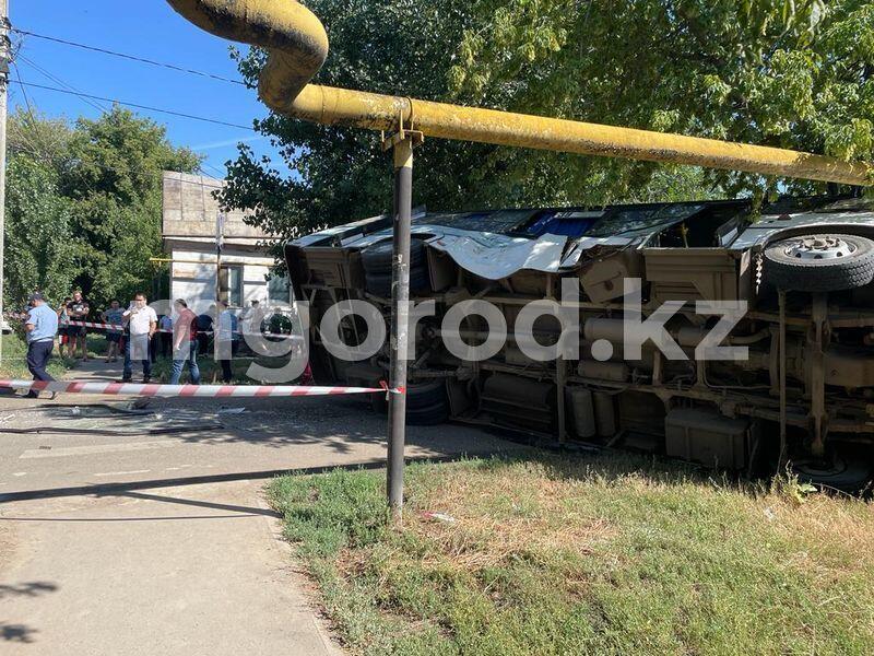 В Уральске столкнулись два пассажирских автобуса . Фото: Мой город