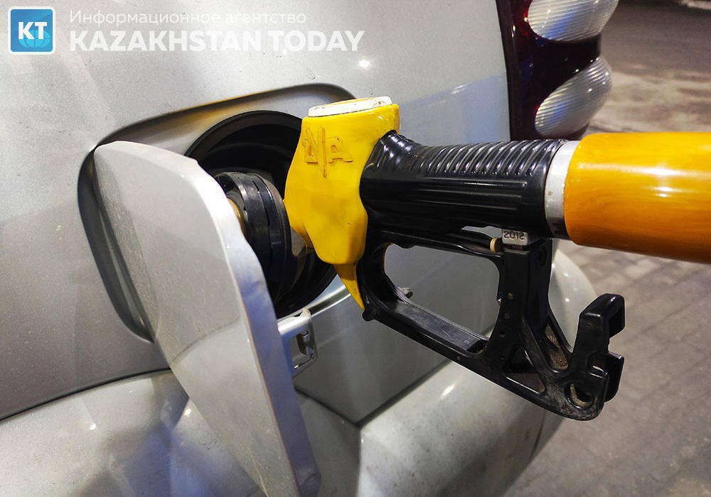 Қазақстандық кәсіпкерлер егін жинау жұмыстарына бөлінген дизель отынын қайта сатқан