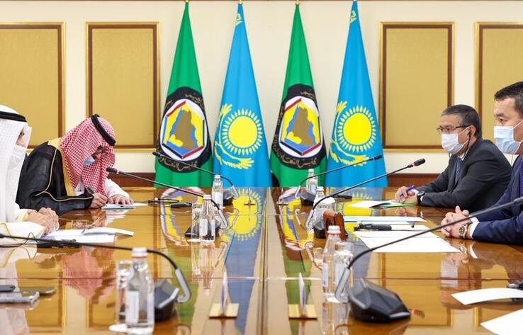 Смаилов призвал страны Персидского залива к реализации совместных проектов с Казахстаном