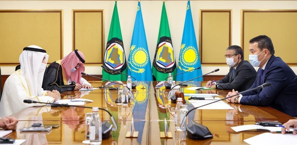 Persian Gulf countries interested in investing in Kazakhstan