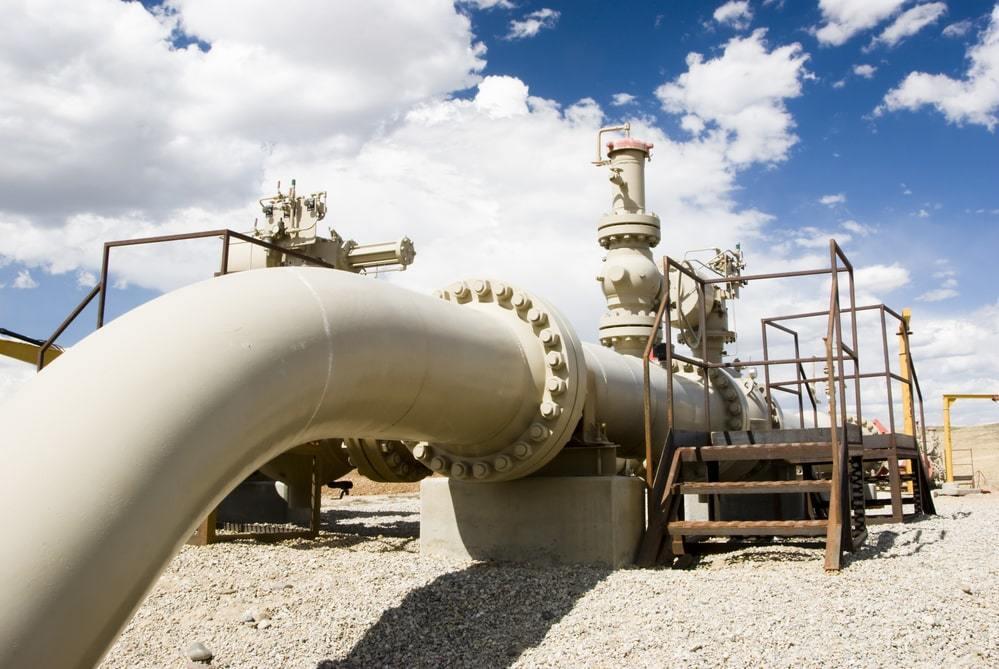 Казахстан экспортирует более половины добываемого газа