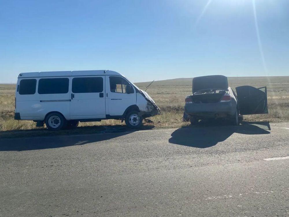 На трассе Актобе - Болгарка - Шубаркудук произошло смертельное ДТП . Фото: ДП Актюбинской области 