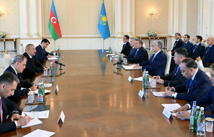 Довести объем торговли до 1 миллиарда долларов планируют Казахстан и Азербайджан 