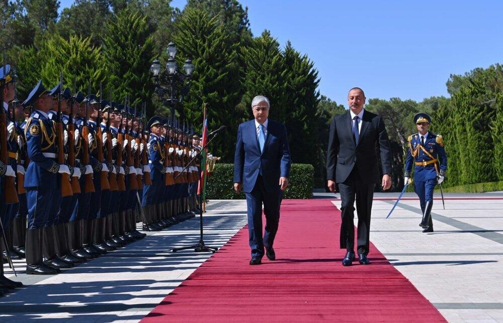 Қасым-Жомарт Тоқаев Әзербайжанға келді. Сурет: ortcom.kz