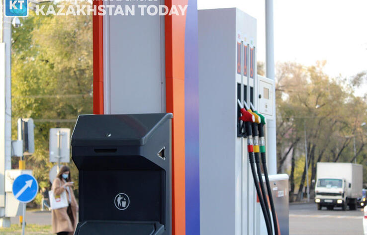 Продажи топлива выросли вдвое в Казахстане - Акчулаков