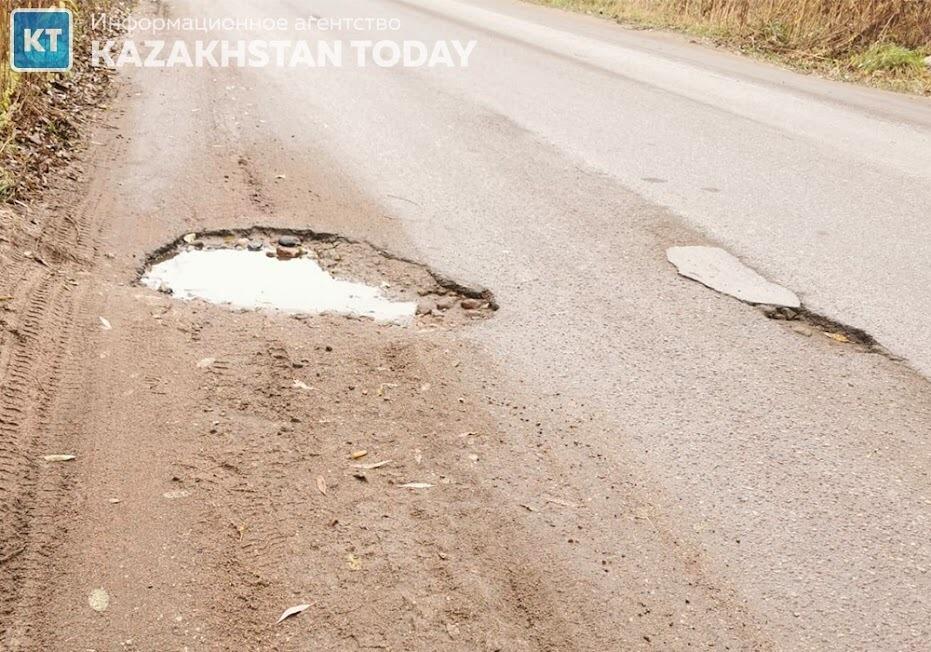 Жители СКО ремонтируют дороги своими силами