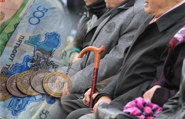 Пенсионные выплаты повысят в Казахстане