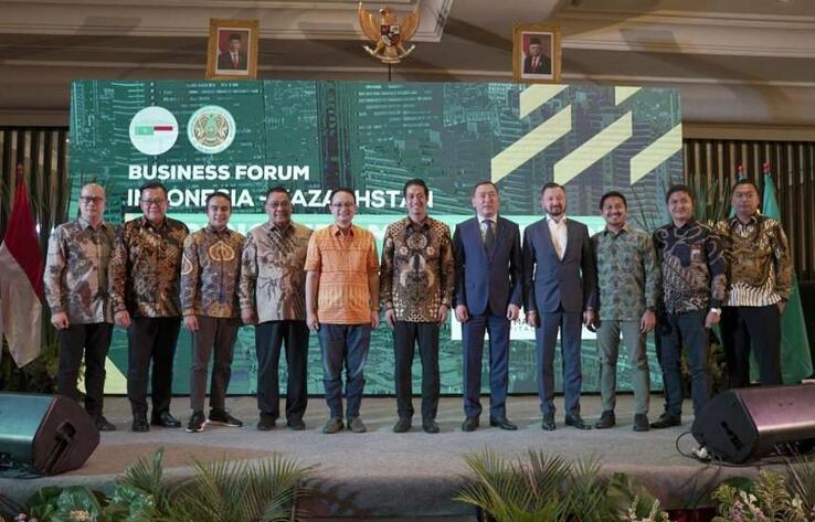 Kazakhstan opens honorary consulate in East Java