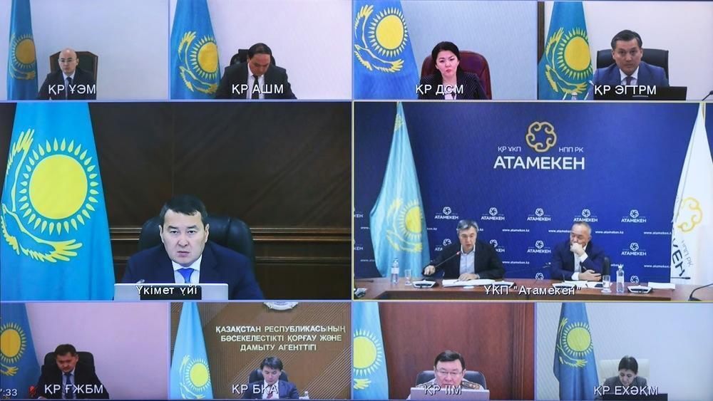 Смайылов мемлекеттік органдарды бизнеске қойылған негізсіз талаптардың күшін жоюда баяу әрекет еткені үшін сынға алды