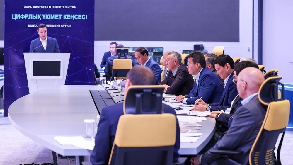 Глава МНЭ: по итогам 7 месяцев объем инвестиций в основной капитал составил 6,9 трлн тенге. Фото: пресс-служба главы правительства РК