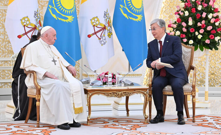 Kazakh President, Pope Francis hold bilateral meeting