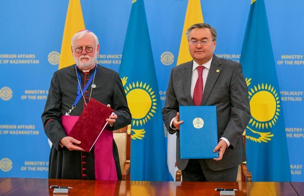Kazakhstan and Vatican sign agr’t deepening cooperation
