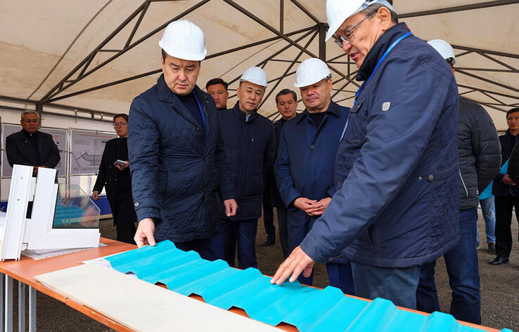 Смаилов проверил строительство жилья для пострадавших от лесных пожаров в Костанайской области 