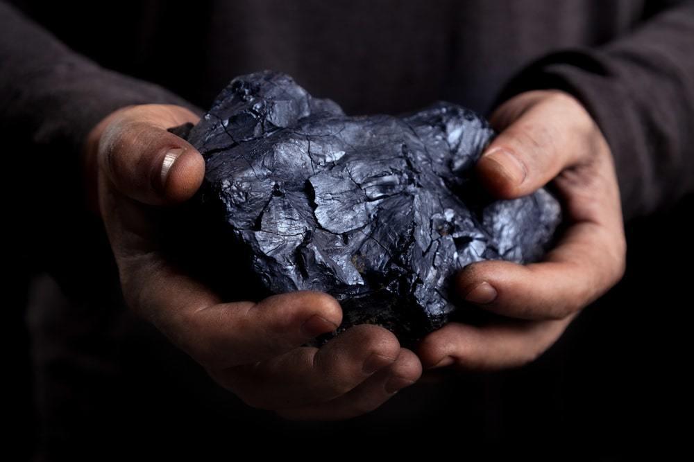 Временный запрет на вывоз угля автотранспортом ввели в Казахстане