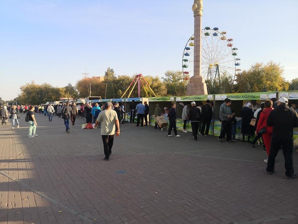 В Кокшетау прошла первая в этом году осенняя ярмарка. Фото: УВП Акмолинской области