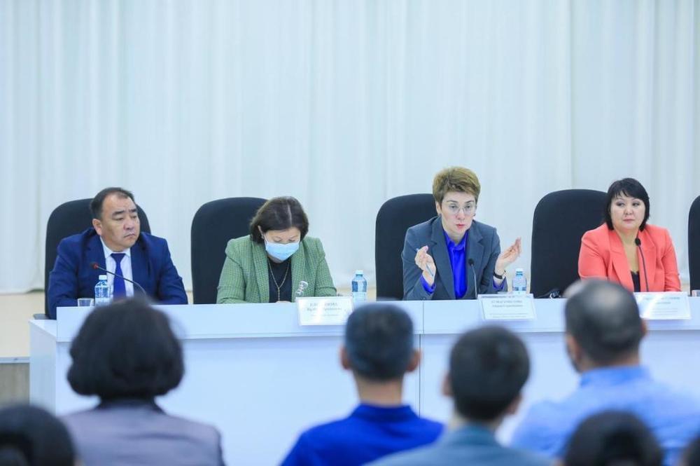 БЦЖ вместо Манту: в Актобе приехала специальная комиссия Минздрава. Фото: пресс-служба акима Актюбинской области