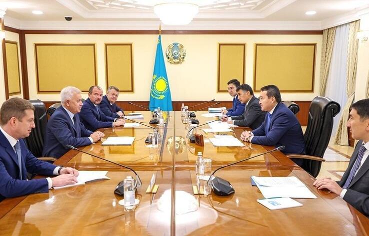 Kazakh PM, Lukoil CEO debate development of joint oil and gas projects