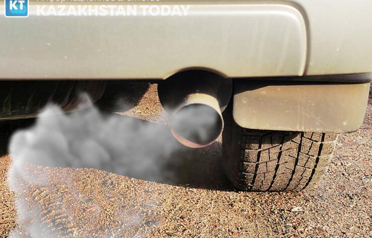 Дымящим авто запретят въезд на некоторые улицы Алматы