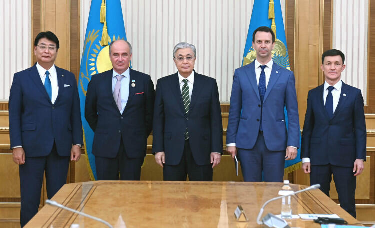Kazakh Head of State meets with heads of foreign scientific organizations