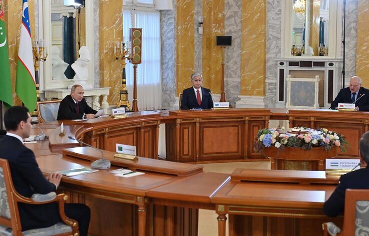 Токаев принял участие в неформальной встрече глав государств СНГ