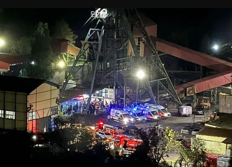 Turkey coal mine explosion kills 25, traps dozens
