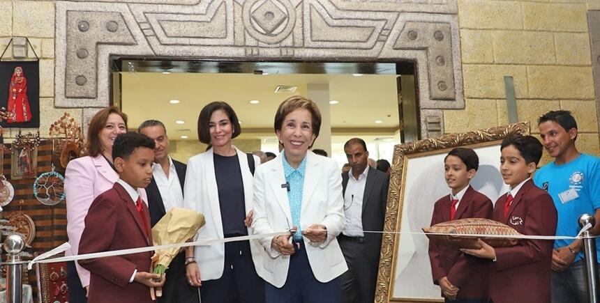 Jordan Princess Basma bint Talal visits Kazakh yurt at charity event in Amman. Images | gov.kz