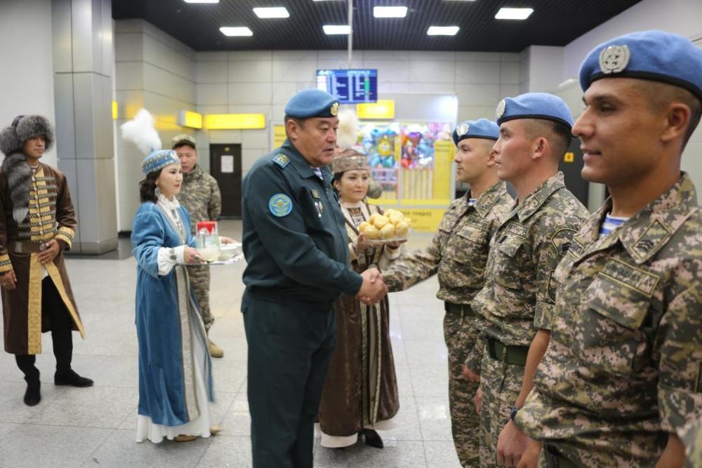 Казахстанские миротворцы вернулись из Ливана . Фото: МО РК