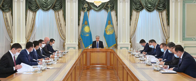 Президент провел совещание по вопросам развития газовой и энергетической отрасли