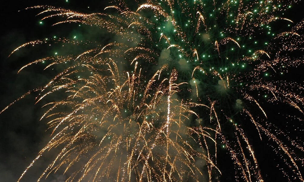 Республика күніне арналған мерекелік отшашу. Сурет: Алматы қаласы әкімдігі