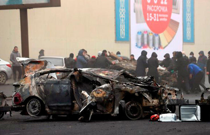 В Алматы владельцам автомобилей, пострадавших во время январских погромов, выплатили около 567 миллионов тенге