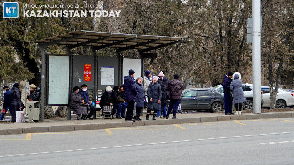Досаев рассказал о недобросовестных перевозчиках в Алматы 