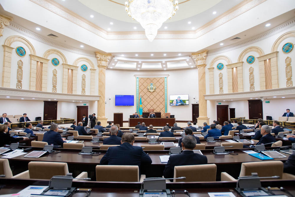 Сенат принял законы о Конституционном суде и о прокуратуре
