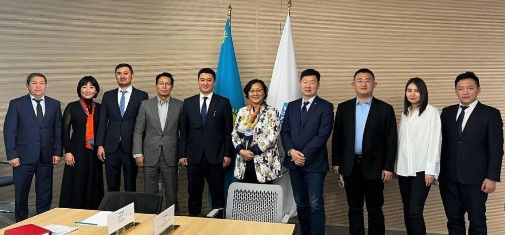 Китайский порт Циндао готов связать Казахстан со странами Азиатско-Тихоокеанского региона