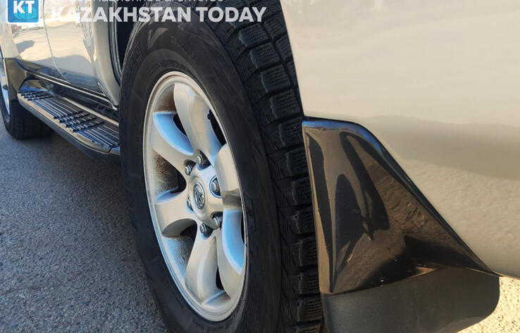Водителям Алматы рекомендуют заменить летние шины на зимние
