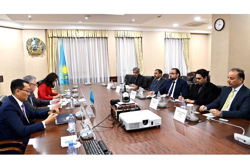 Pakistan ready to provide Kazakhstan access to Persian Gulf markets