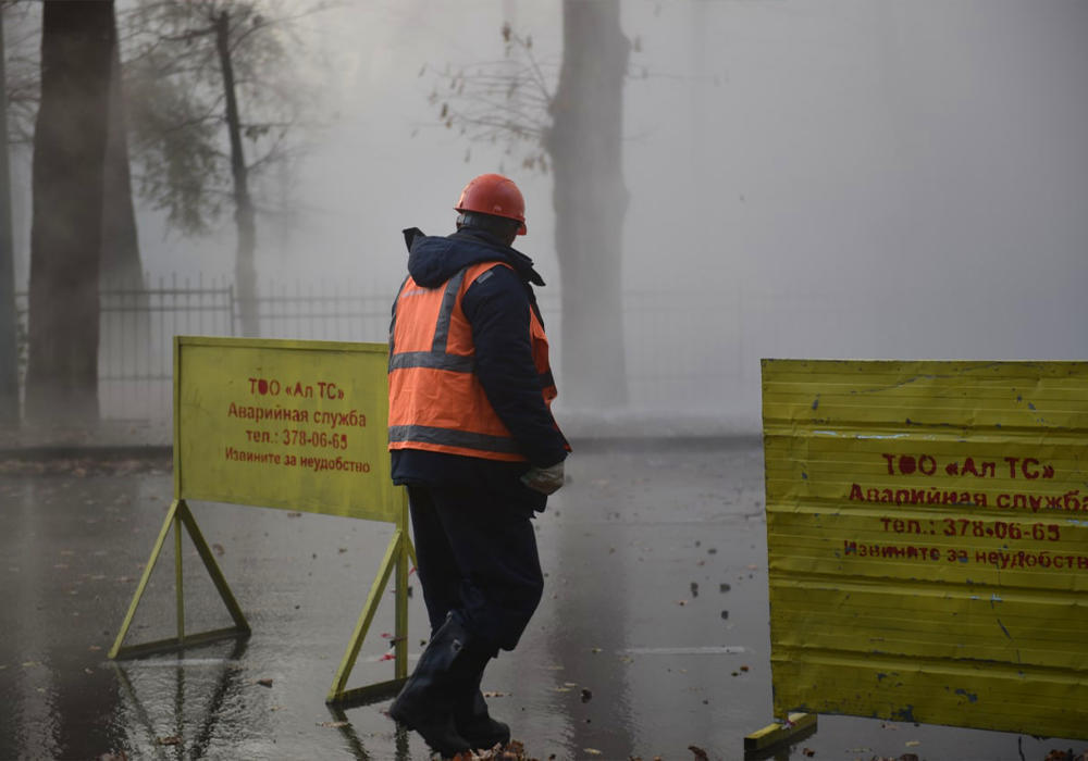 Water supply accidents in Almaty. Images | telegram/sputnikKZ