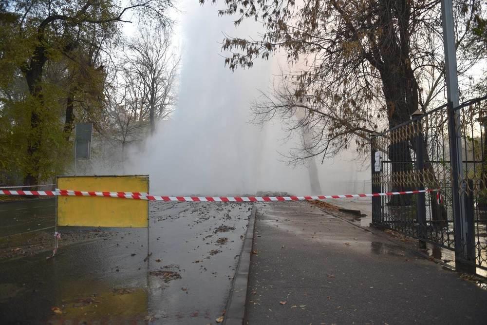 Water supply accidents in Almaty. Images | telegram/sputnikKZ