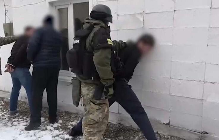 МВД провело спецоперацию по задержанию группы вымогателей в Акмолинской области