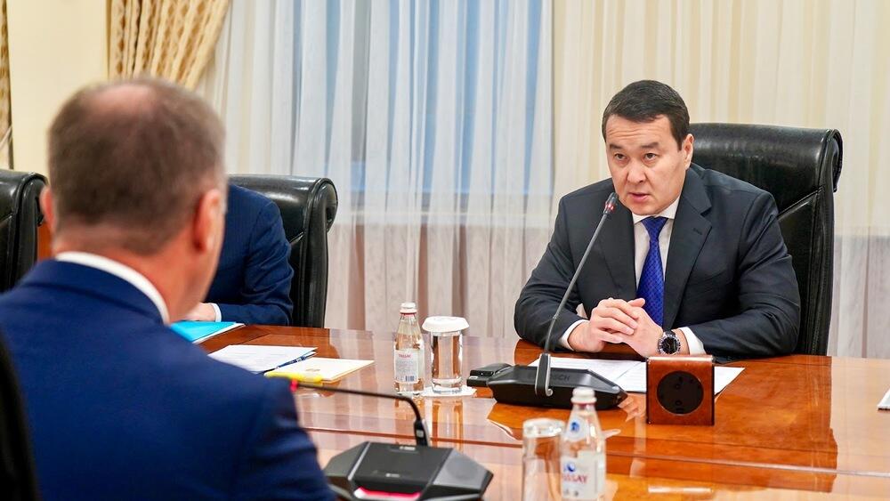 Смаилов и глава Skoda Transportation обсудили перспективы создания производства в Казахстане
